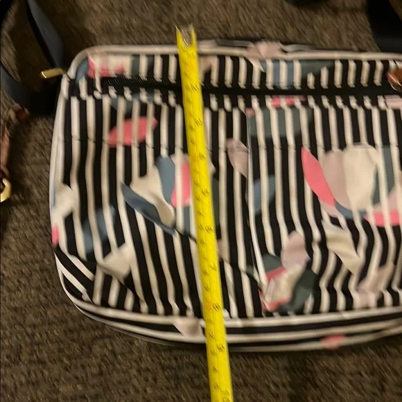 Black and White Striped Crossbody Bag with Heart Accents - Picture 3 of 8